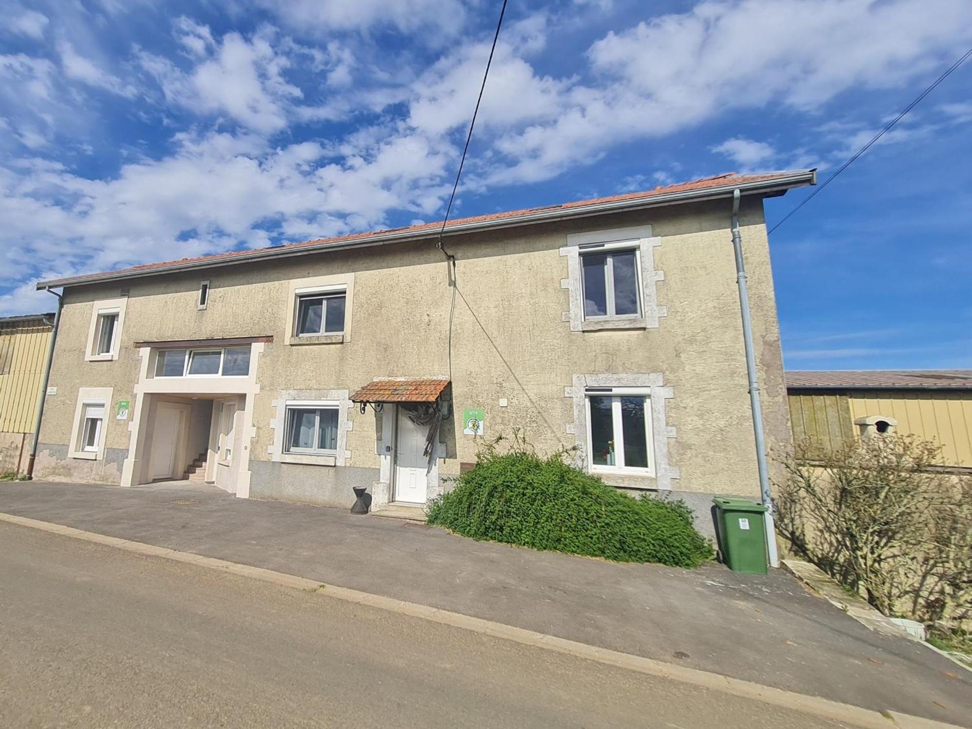 Gite Familial Et Equipe A La Campagne Avec Terrasse, Pres De Pont-A-Mousson Et De Nombreuses Activites - Fr-1-584-73 Lironville Eksteriør bilde